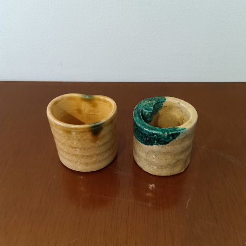 陶器蓋置